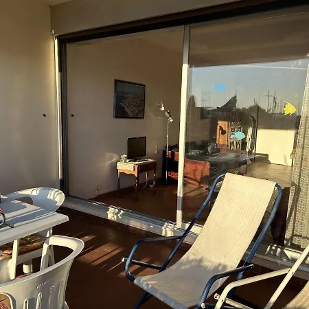 Charmant Studio En Rdc A Port Camargue - Fr-1-250-41